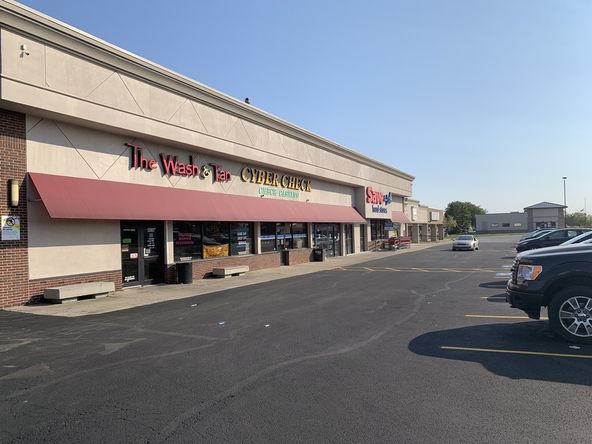 Save-A-Lot Anchored Center: 4900 West Broad Street, Columbus, OH 43228
